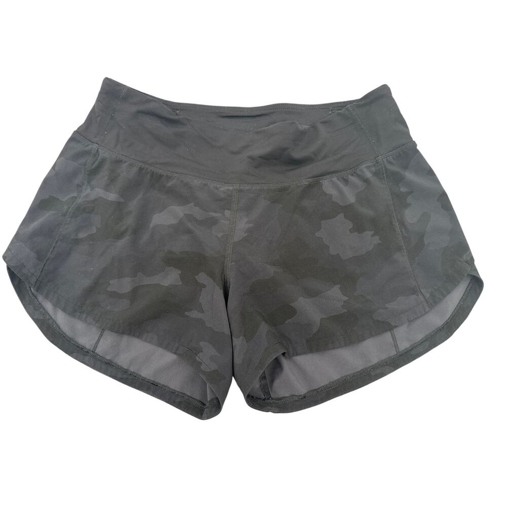 Lululemon Women's Black Camo 4" Inseam Shorts Size 6